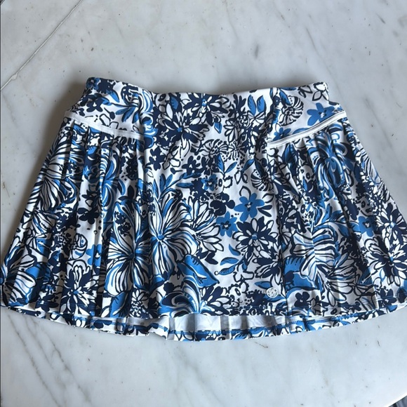Lilly Pulitzer Dresses & Skirts - Lilly Pulitzer Bacio Skort Low Tide navy Pandarama